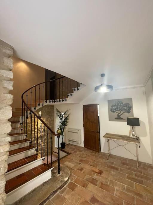 Maison De Village Pernes-les-Fontaines Dış mekan fotoğraf